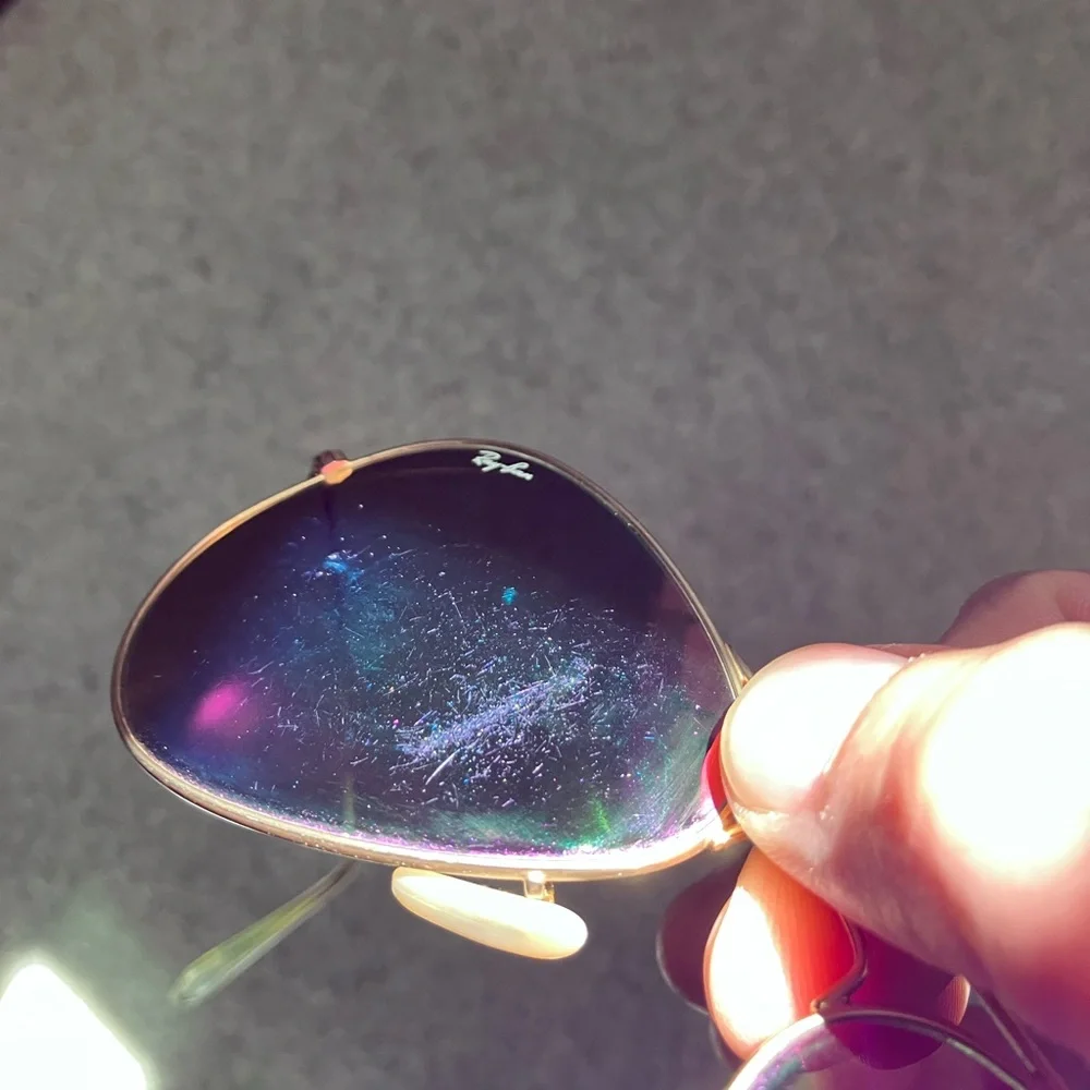 Ray-Ban trendy aviator
